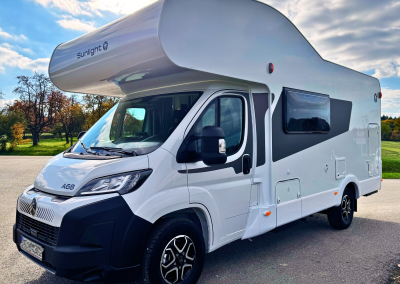 Wohnmobil Front + Seite links