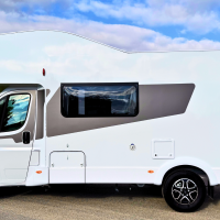 Wohnmobil Seitenansicht links