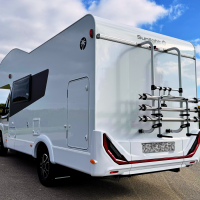 Wohnmobil hinten links