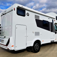 Wohnmobil hinten rechts